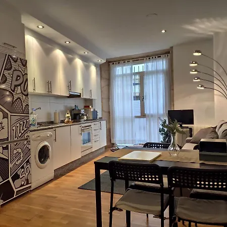 Detrás De María Pita- Ciudad Vieja Corunha