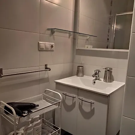 Wanderlust Maria Pita Corunha